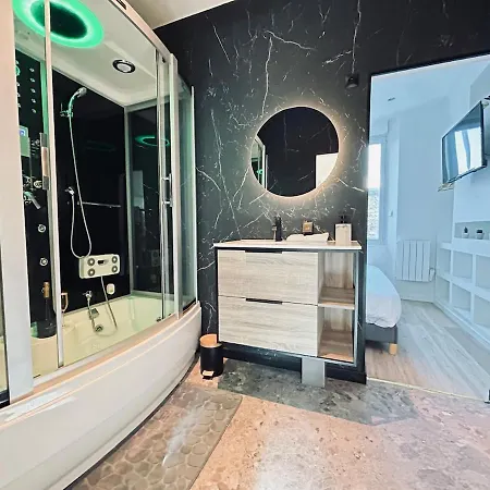 E Mykonos T3 Avec Hammam&lit King Size