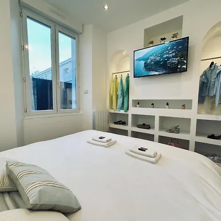 E Petit T3 Avec & Lit King Size *