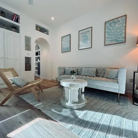 E Petit T3 Avec & Lit King Size アパート