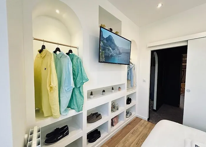 E Petit T3 Avec & Lit King Size *